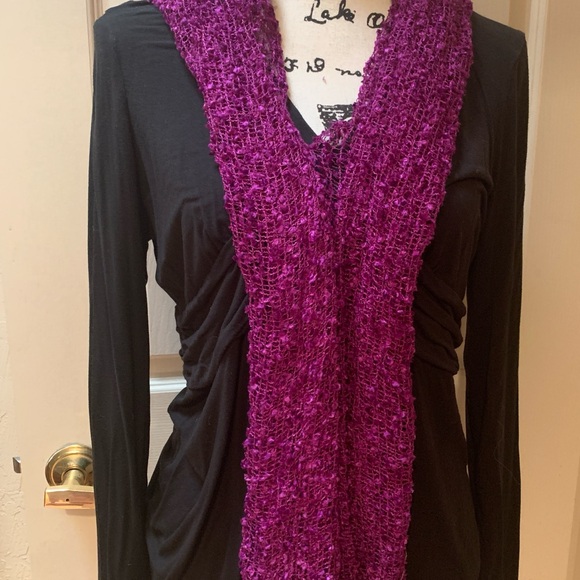 Cheppu Purple Loosely Woven Scarf - Picture 3 of 7